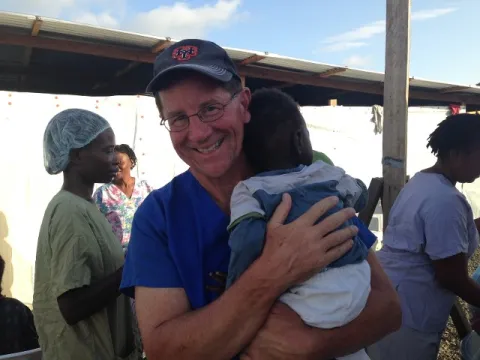 The Smithsonian Exhibit on Outbreaks and One Health: A Synergy of Strengths